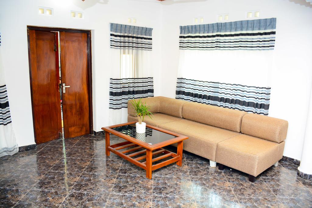 Double Room A or C,382779643:JPEG