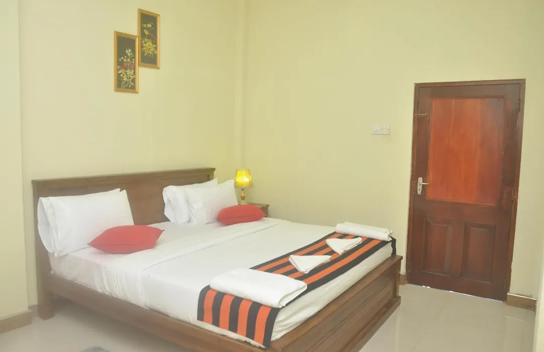 The Max Villa-1