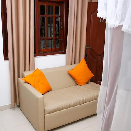 Angel Inn Guest House-2